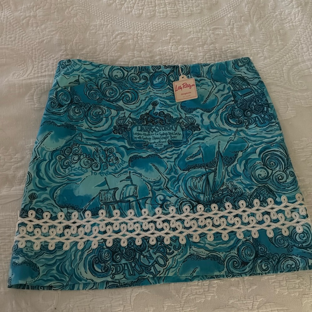 *RARE* and collectible.  NWT Lilly  Pulitzer originals.  Dark and Stormy sz 10.